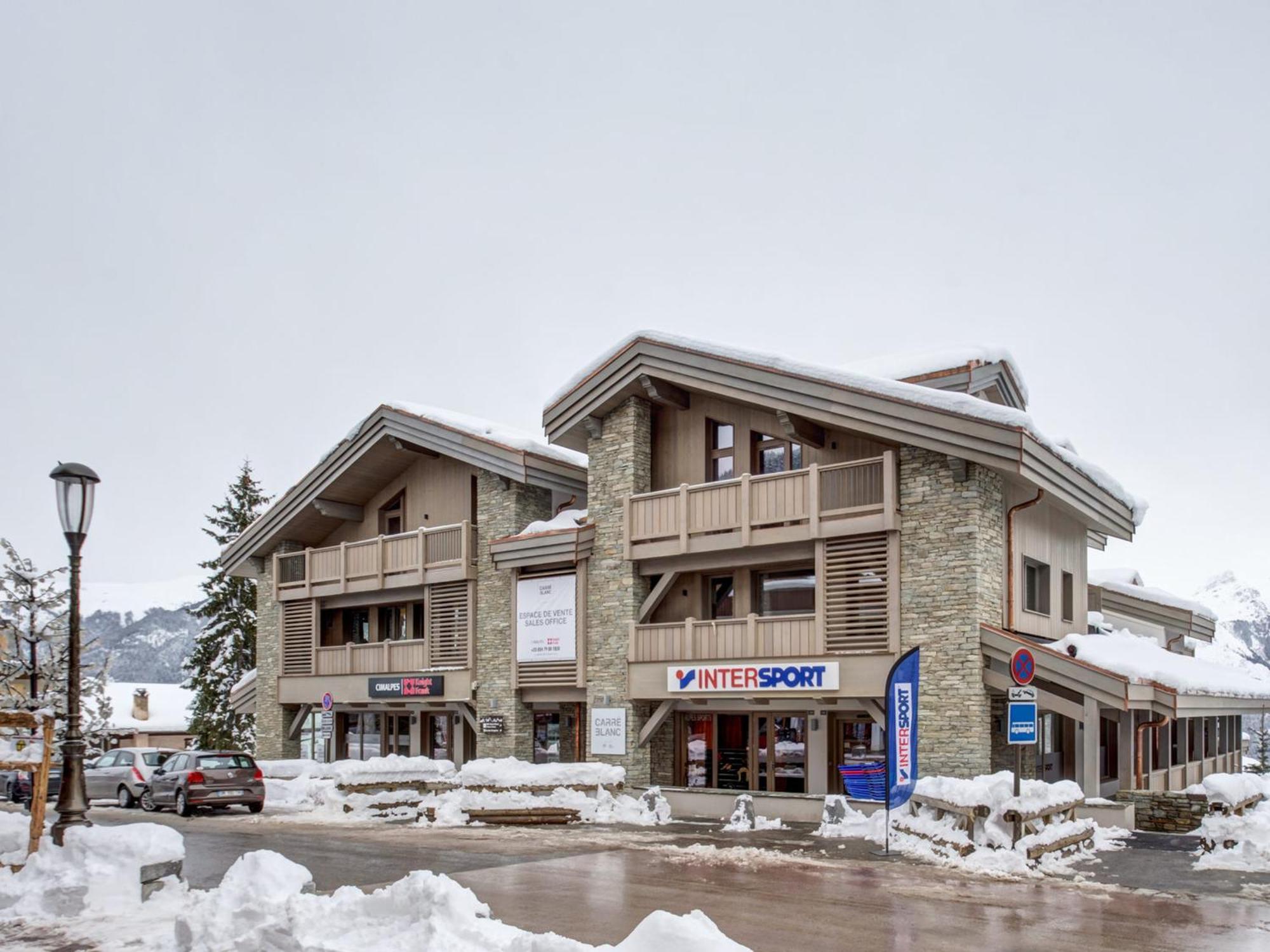 Appartement Moderne A Courchevel Village, Pres Des Commerces Et Pistes, Parking Et Salle De Fitness Inclus - Fr-1-562-38 Exterior photo